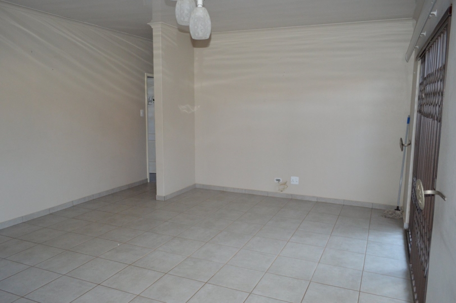 3 Bedroom Property for Sale in Flamwood North West